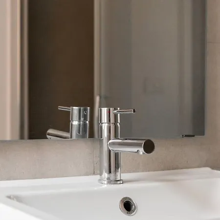 Apartamento La Dimora Di Hermes - By Openroma *