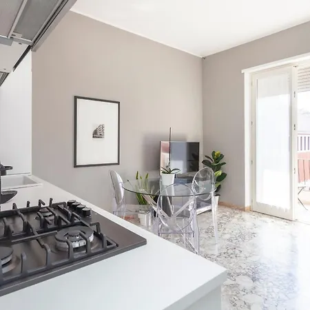 Apartamento La Dimora Di Hermes - By Openroma *